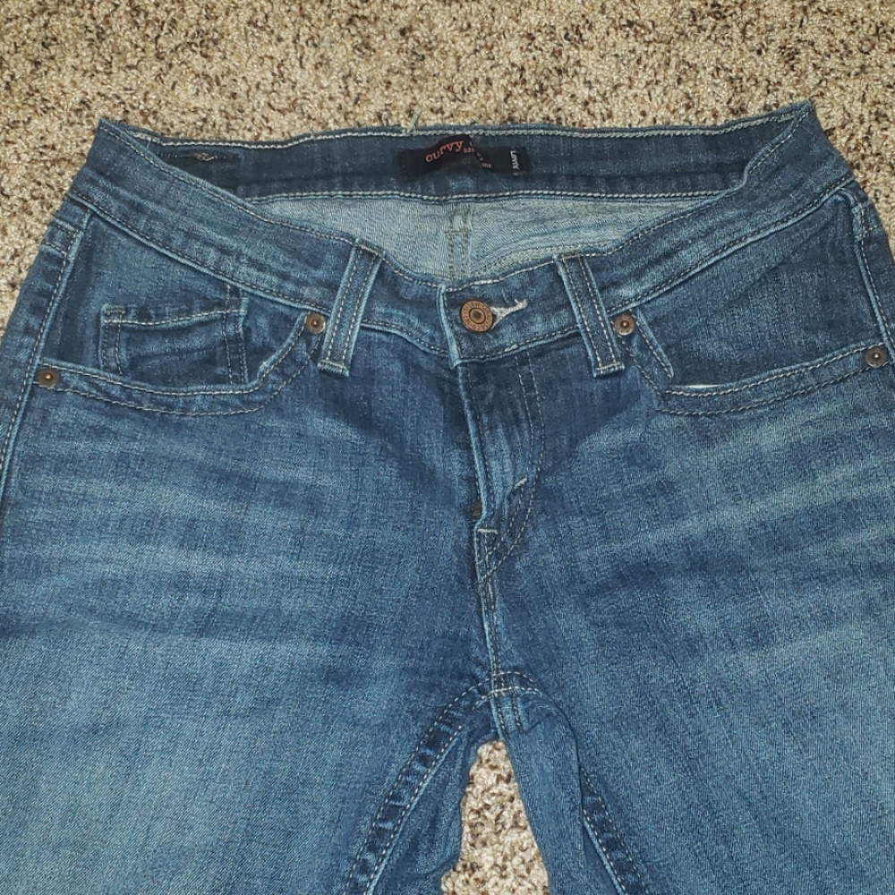 Levi's